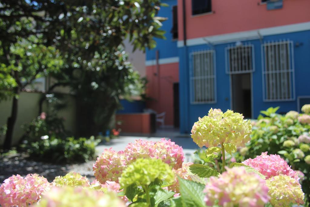 Eco B&B I Due Oleandri Marina Di Carrara Exterior foto